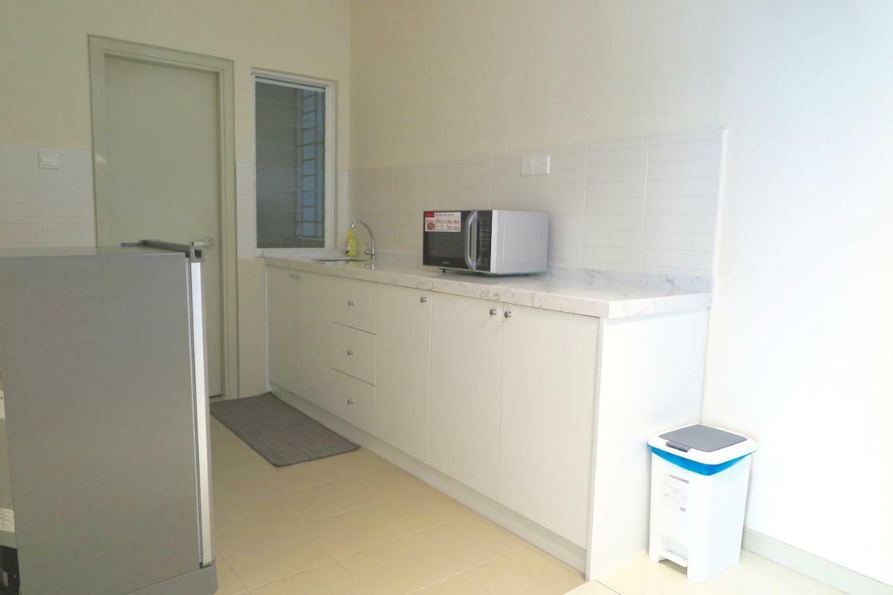1 Bedroom Ttdi Adina Sek 13 Shah Alam Exterior photo